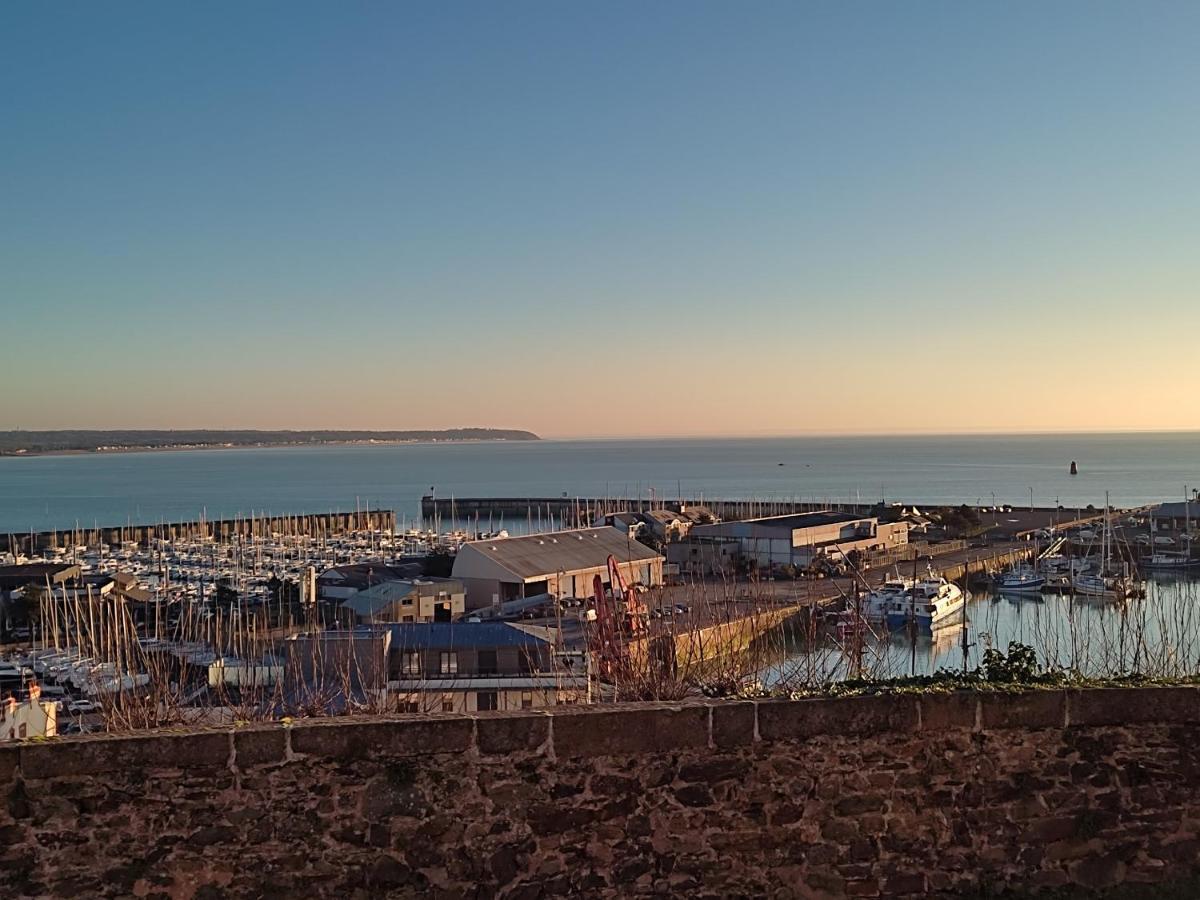 La Maison De L'Amiral Vue Sur Mer A グランビル エクステリア 写真